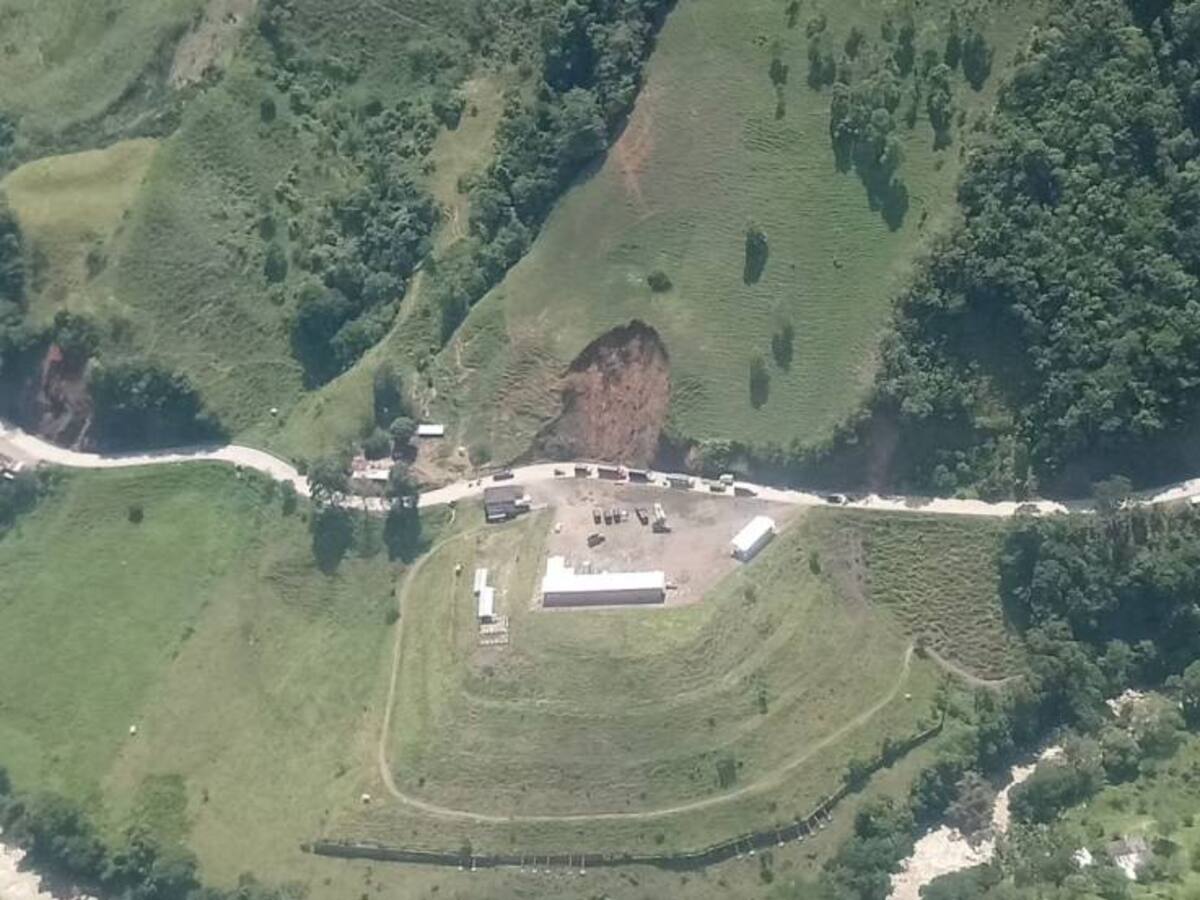 Indígenas retienen a 18 policías en Risaralda