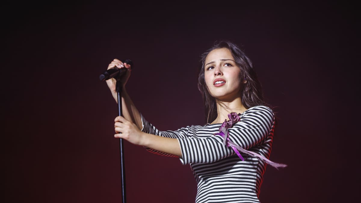 Olivia Rodrigo rompe récords y conquista su tercer No. 1 en Billboard