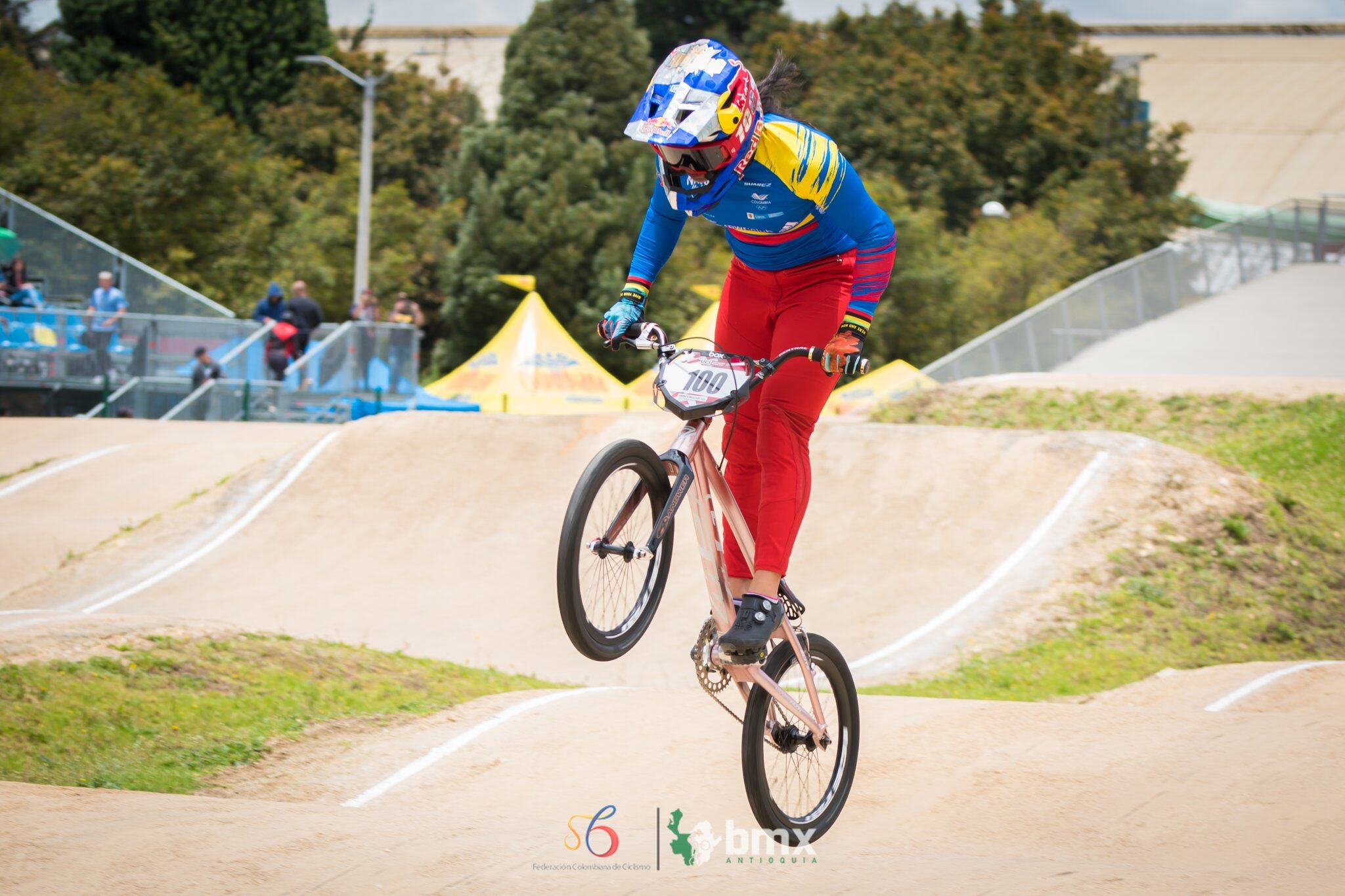 Mariana Pajón en la octava ronda de la Copa Mundo de BMX / Foto: Fedeciclismo