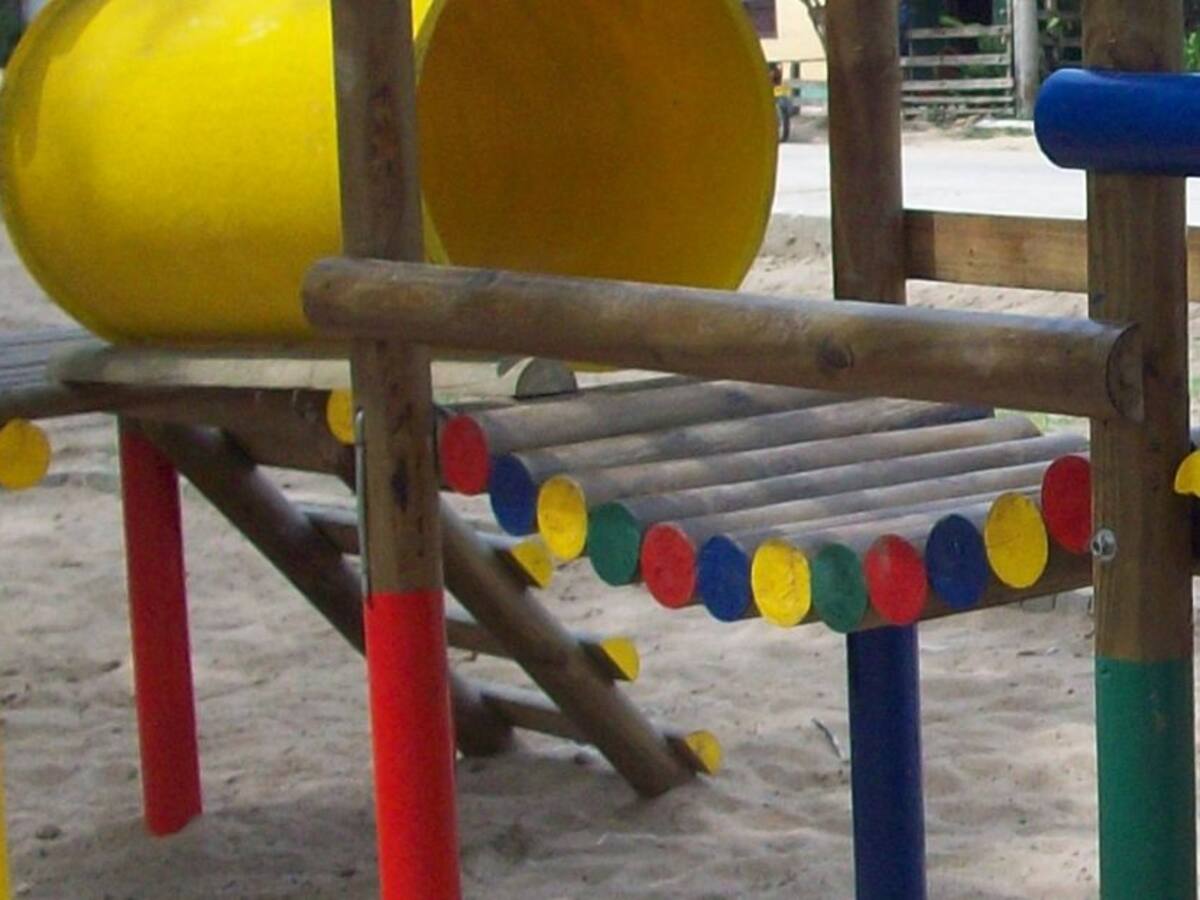 En Argelia Valle murió una niña cuando jugaba en un sube y baja