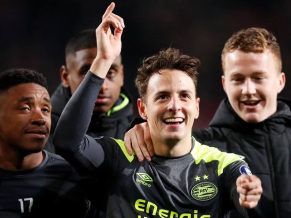 Santiago Arias selló la victoria del PSV ante FC Twente