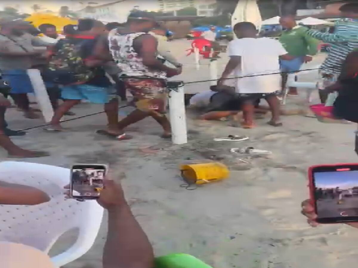 Dos mujeres se pelearon por atender un cliente en playas de Cartagena