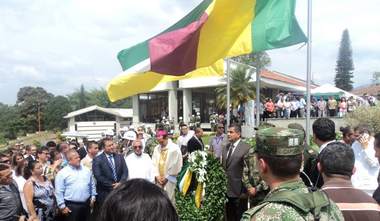 Las autoridades político –administrativas participaron de la ceremonia.