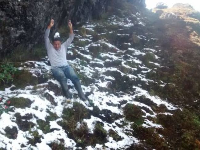 Después de 20 años volvió la nieve al Páramo de las Tinajas
