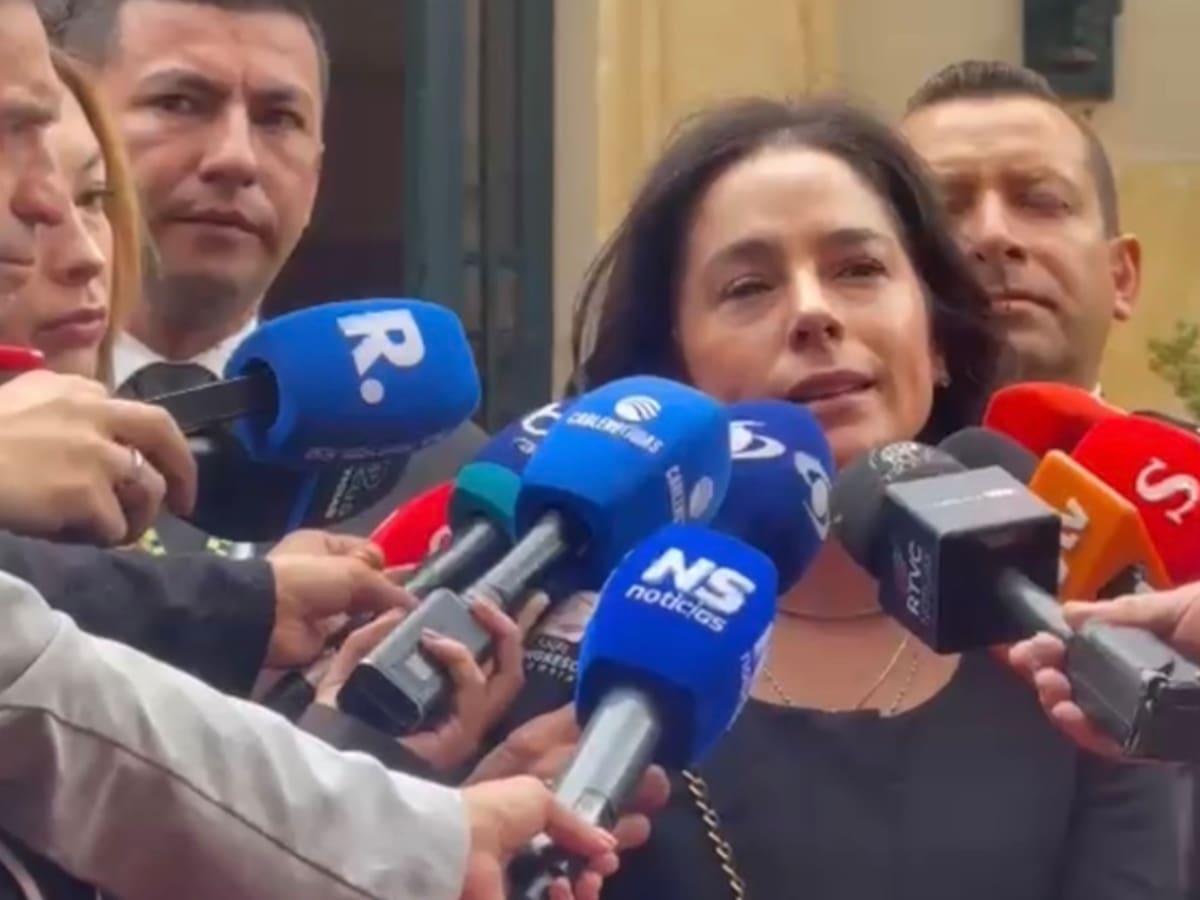 Petro responde a Clemencia, hija de Germán Vargas Lleras: “el país ya no es de apellidos”