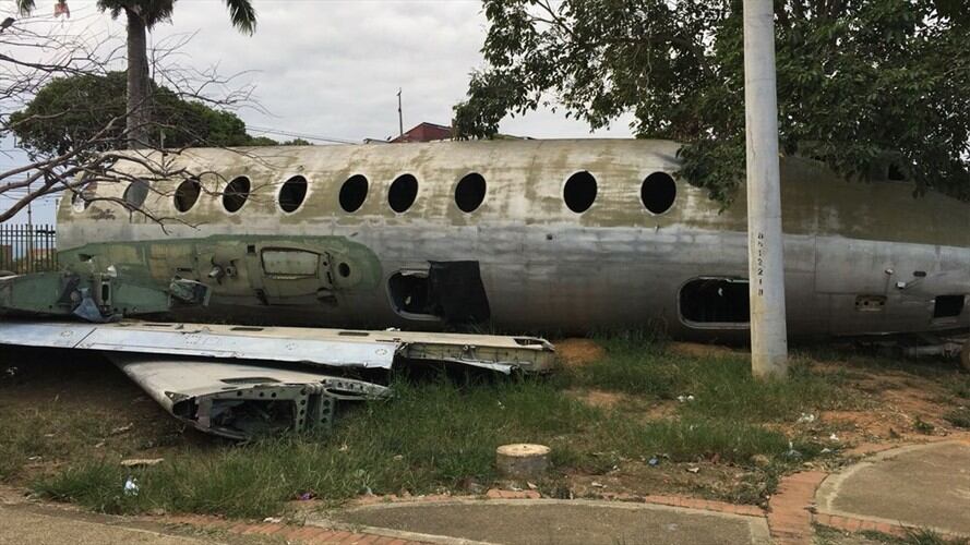 Este avión fue entregado a una fundación para que desarrollara un proyecto pedagógico desde noviembre del año pasado, pero no ha sido así. Foto: Nataly Ayala