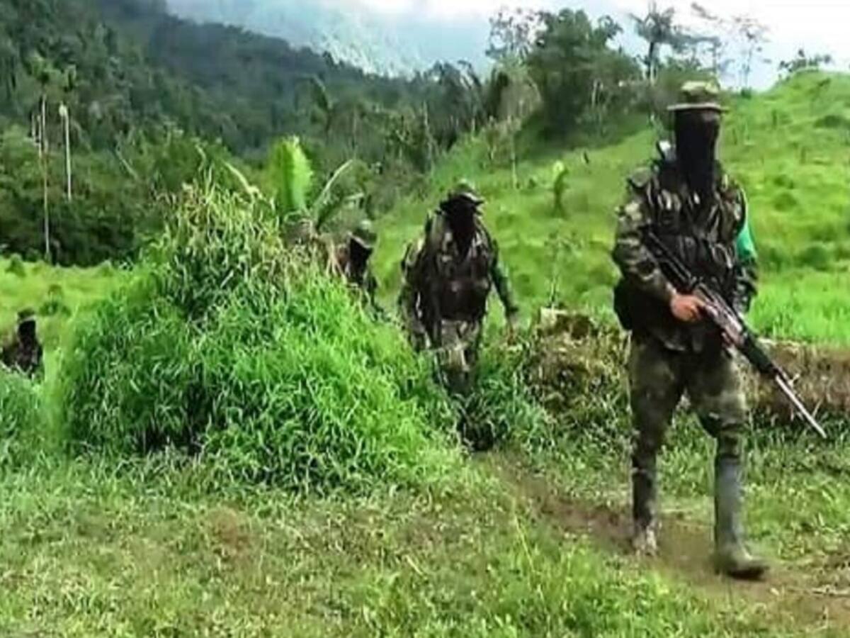 Denuncian incursión armada de las AGC en zona rural de Betulia