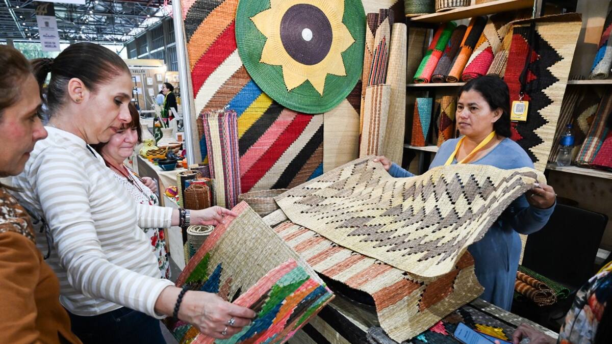 Artesanías de Colombia impulsa la creación de la primera Universidad de los Saberes Ancestrales y Tradicionales