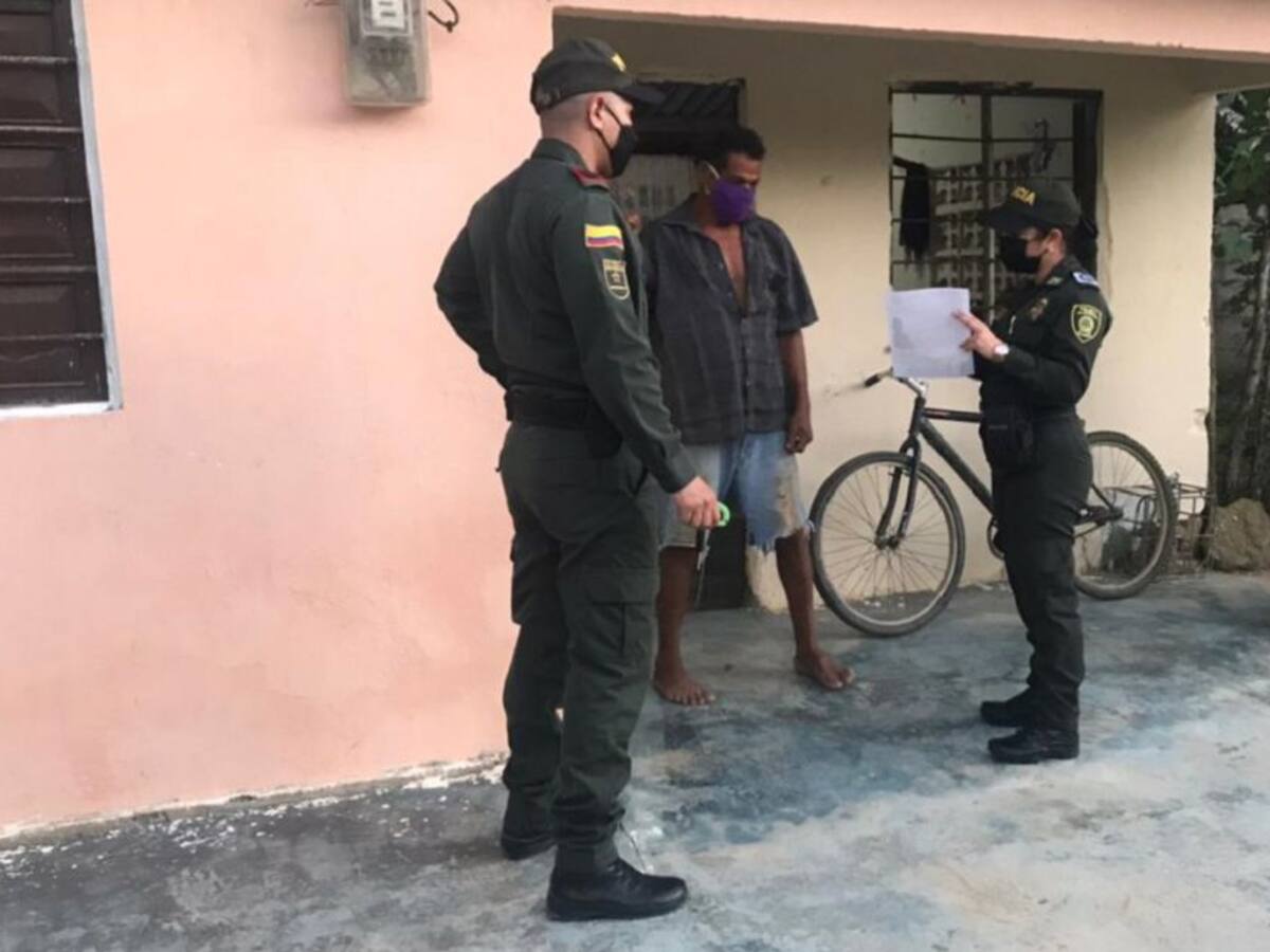 Policía realiza campañas preventivas para reducir delitos en María La Baja