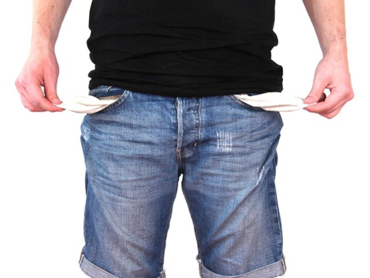 Bachilleres y casados, los más endeudados en Colombia