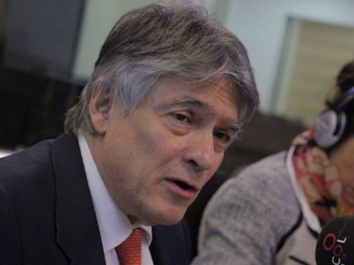 El director y el subdirector de la Policía deben tener los días contados: Bejarano