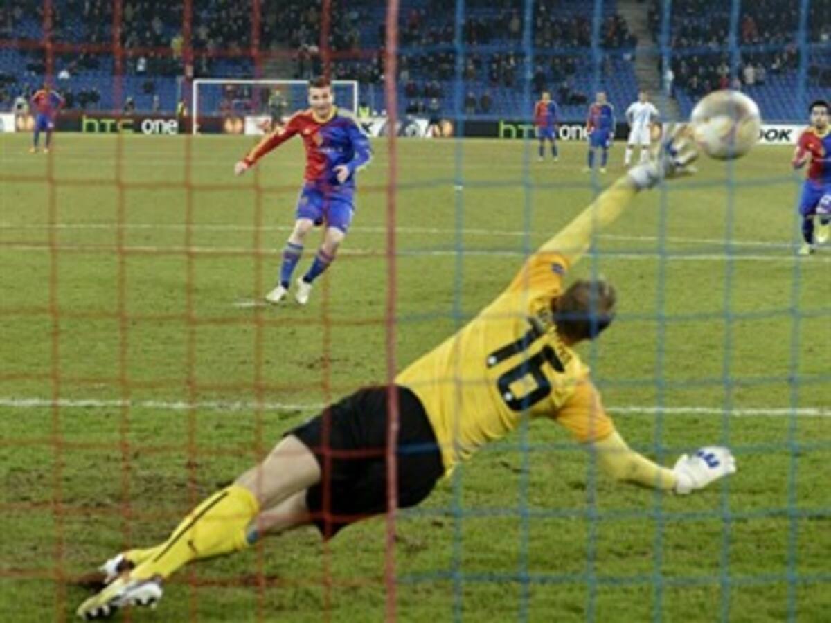 Inter fue goleado por Tottenham en Liga de Europa