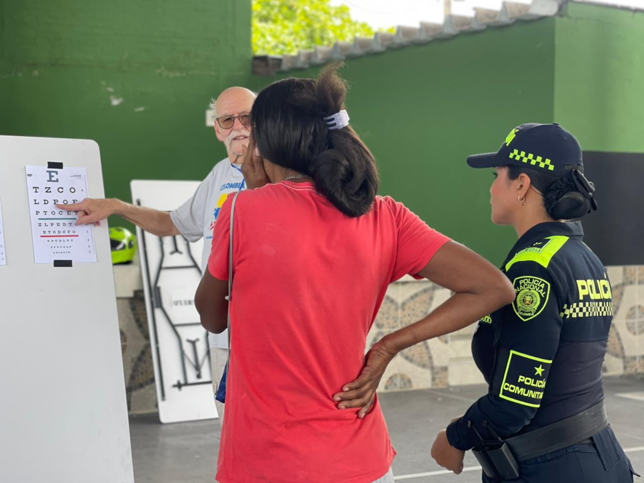 Más de 2 mil personas recibieron atención visual gratuita en Cali y Palmira