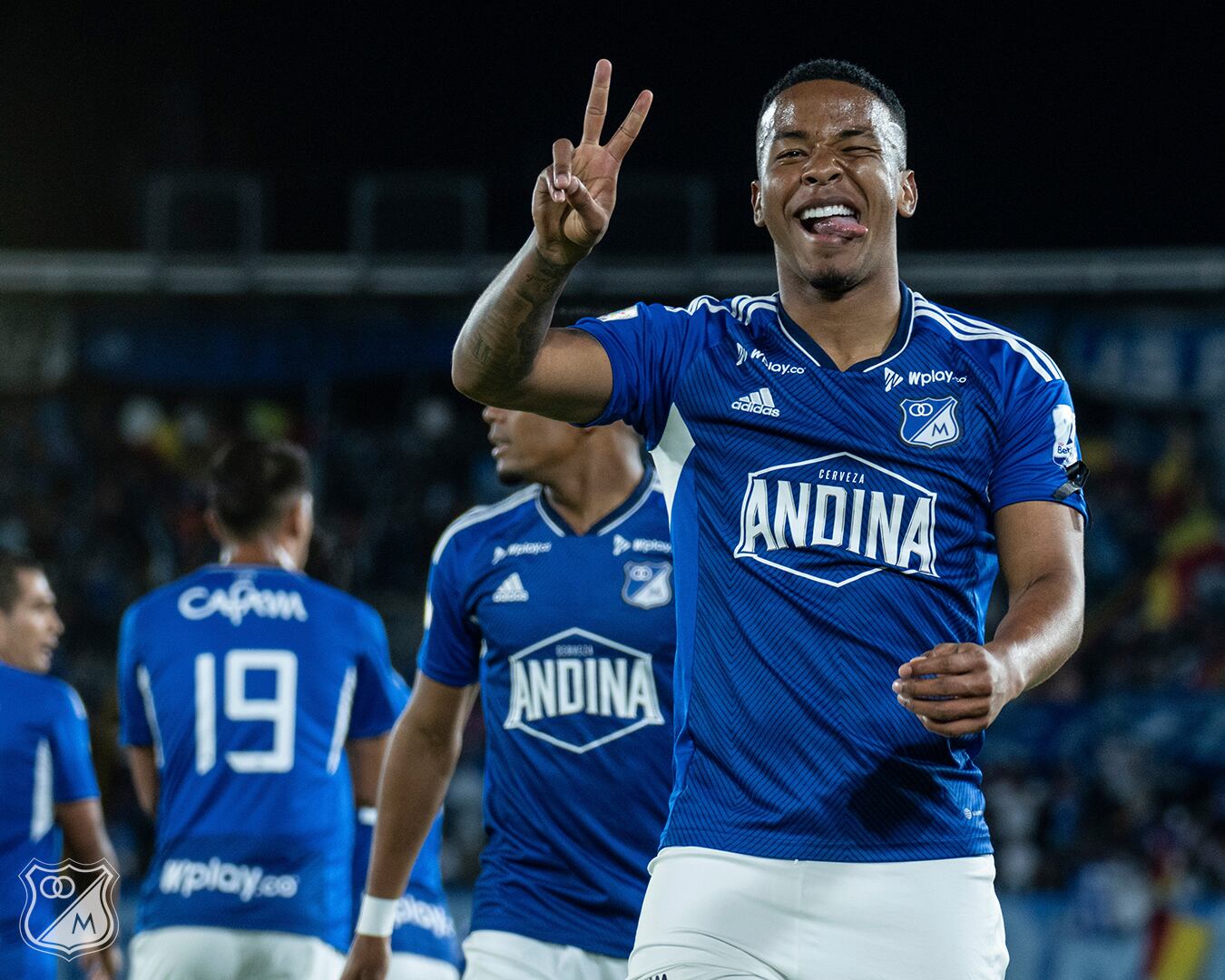 Twitter (X): @MillosFCoficial