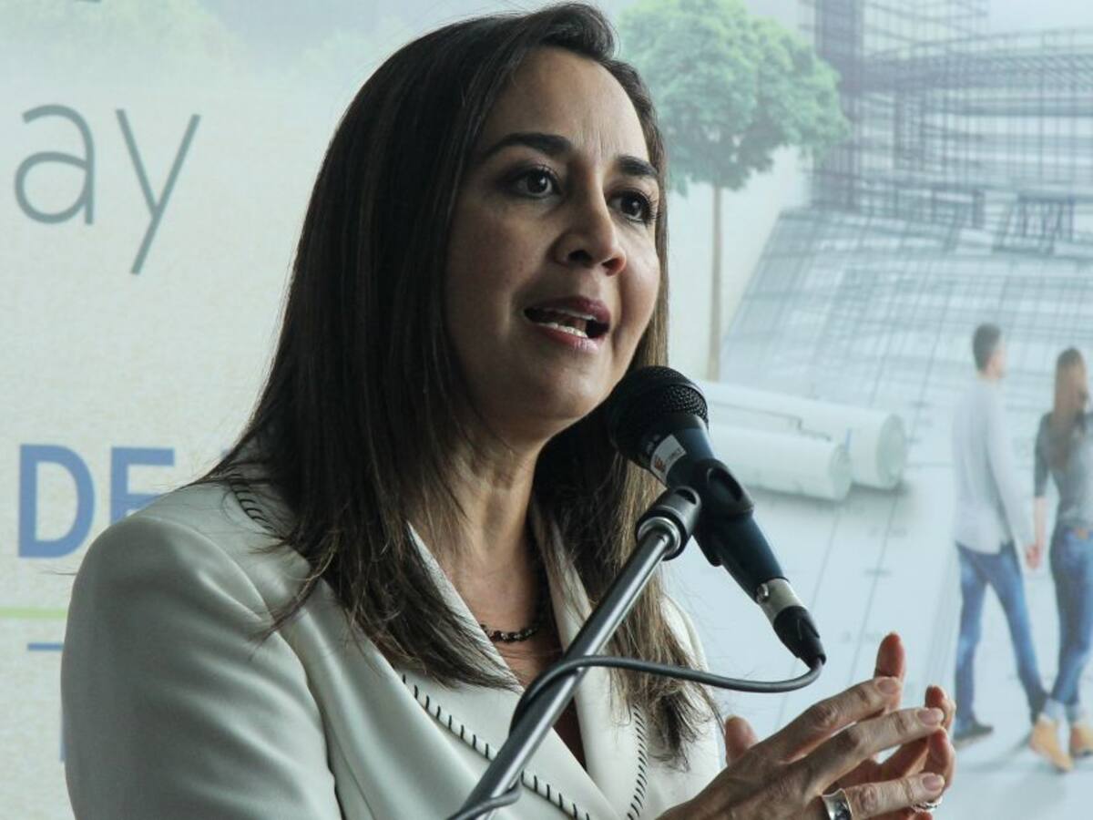 "Hay que retomar actividades laborales y la confianza del consumidor"