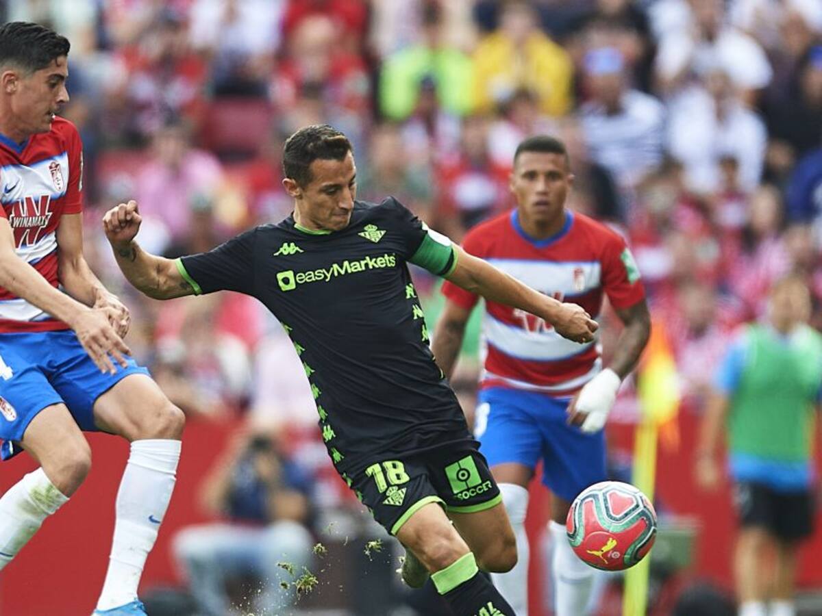 Betis, por la recuperación en la Liga española ante un Granada en racha