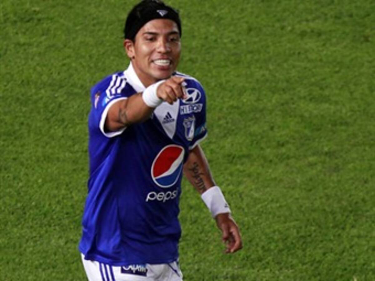 Millonarios y dos mexicanos entran en la puja por Dayro Moreno