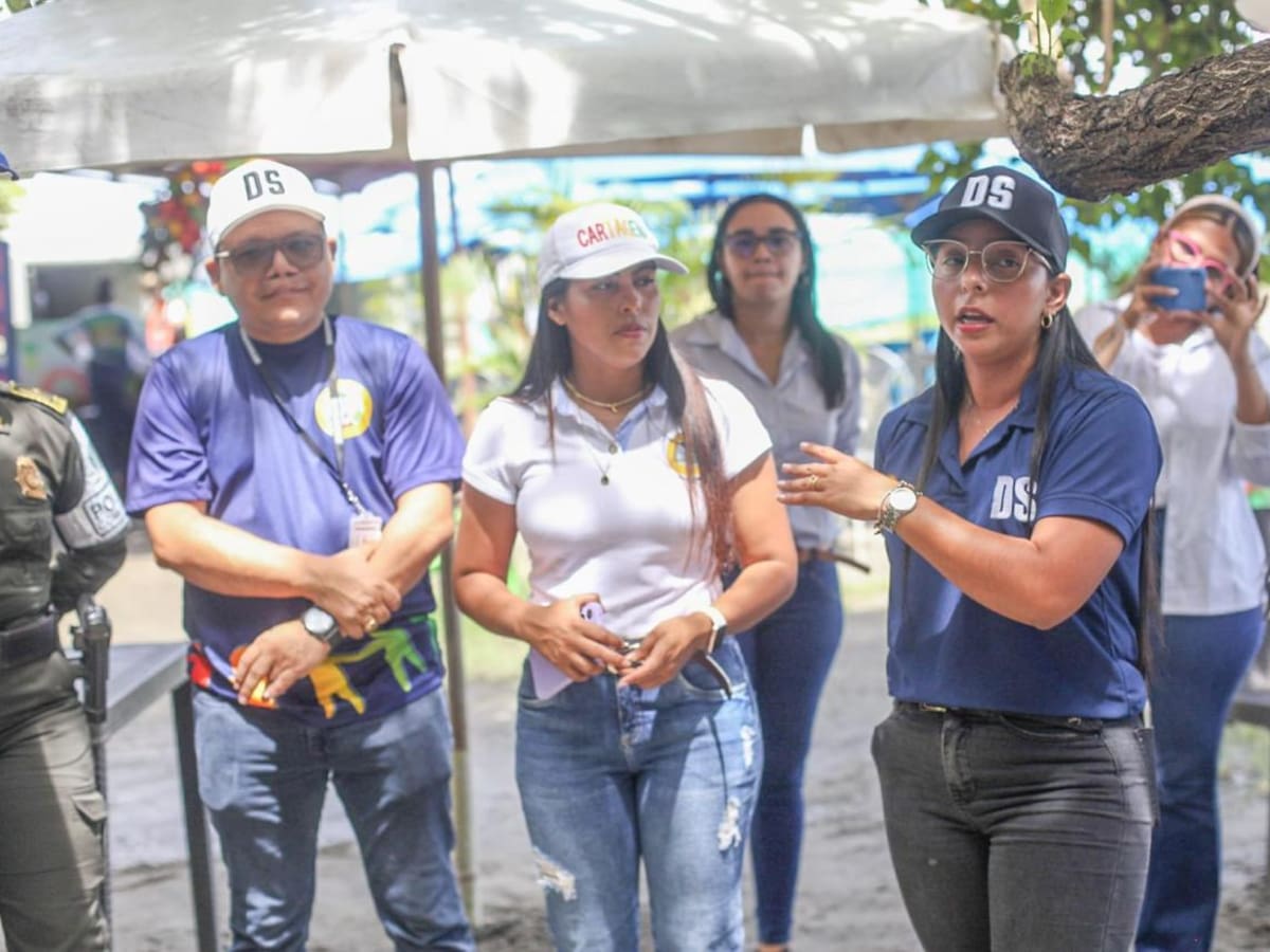 Distriseguridad inicia construcción de garitas y señalización en playas de Cartagena