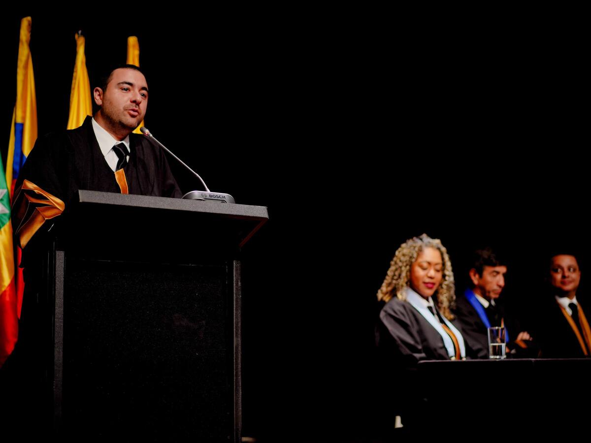 Gobernador Yamil Arana resaltó a los 518 nuevos profesionales de la UdeC