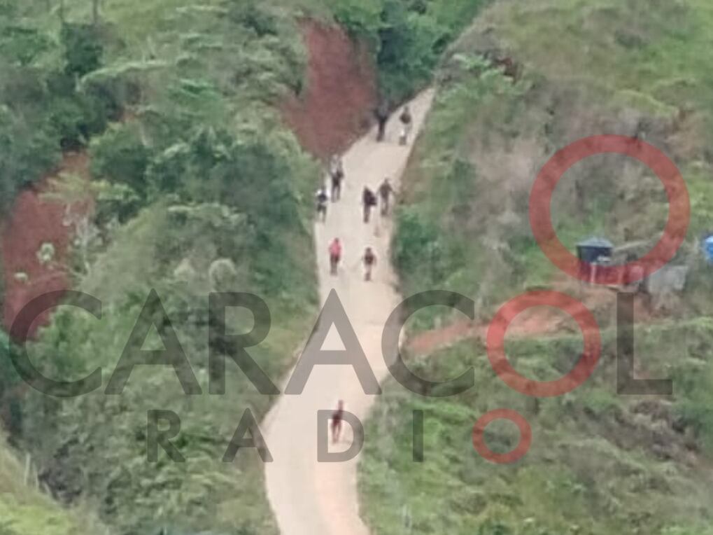 Campesinos desplazados del Cañón de Dos Bocas en Anorí vereda Los Trozos