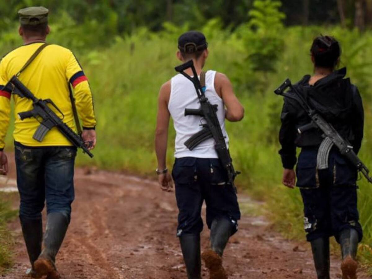 Habitantes del Bajo Cauca, temerosos por posible arremetida de Los Caparros