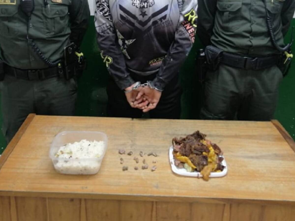 Marihuana camuflada en el almuerzo de un detenido en Manizales