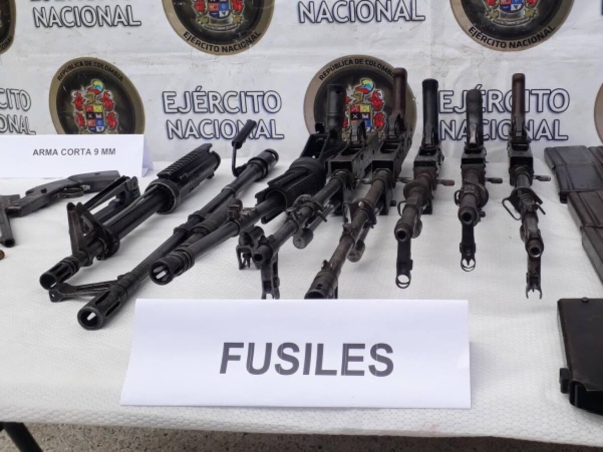 Cerca de una escuela hallan explosivos de los disidentes de las Farc