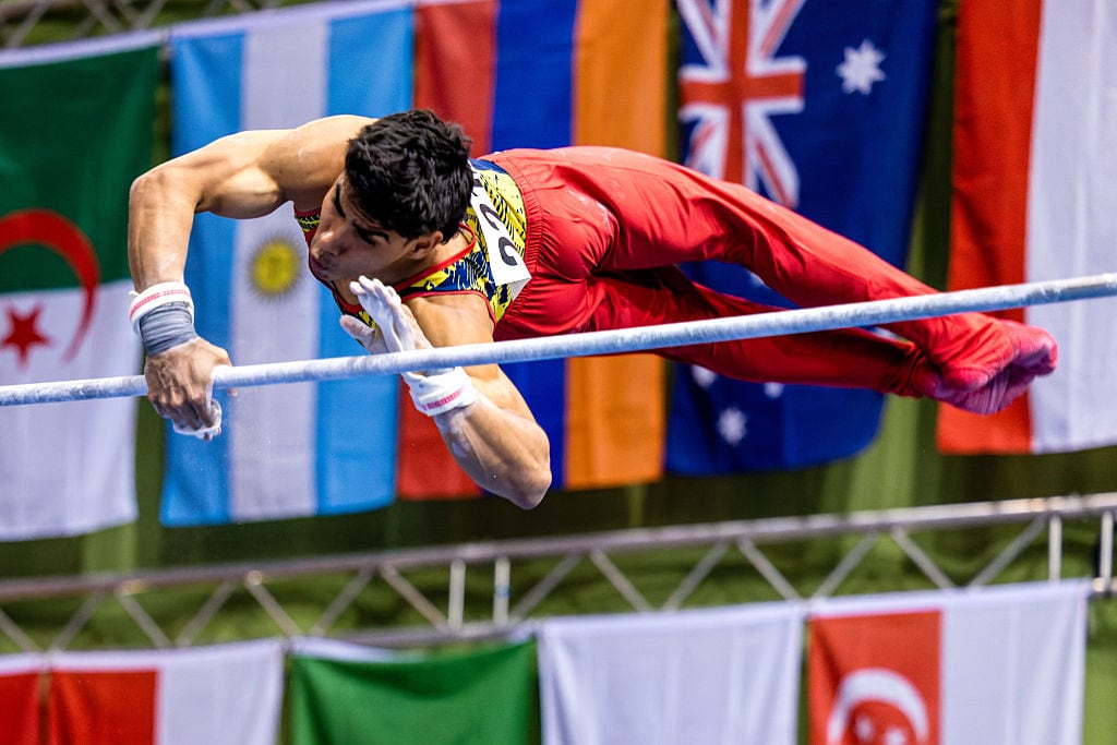 Ángel Barajas gana medallas de oro y bronce en la Copa del Mundo de Gimnasia (Photo by Frank Hammerschmidt/picture alliance via Getty Images)