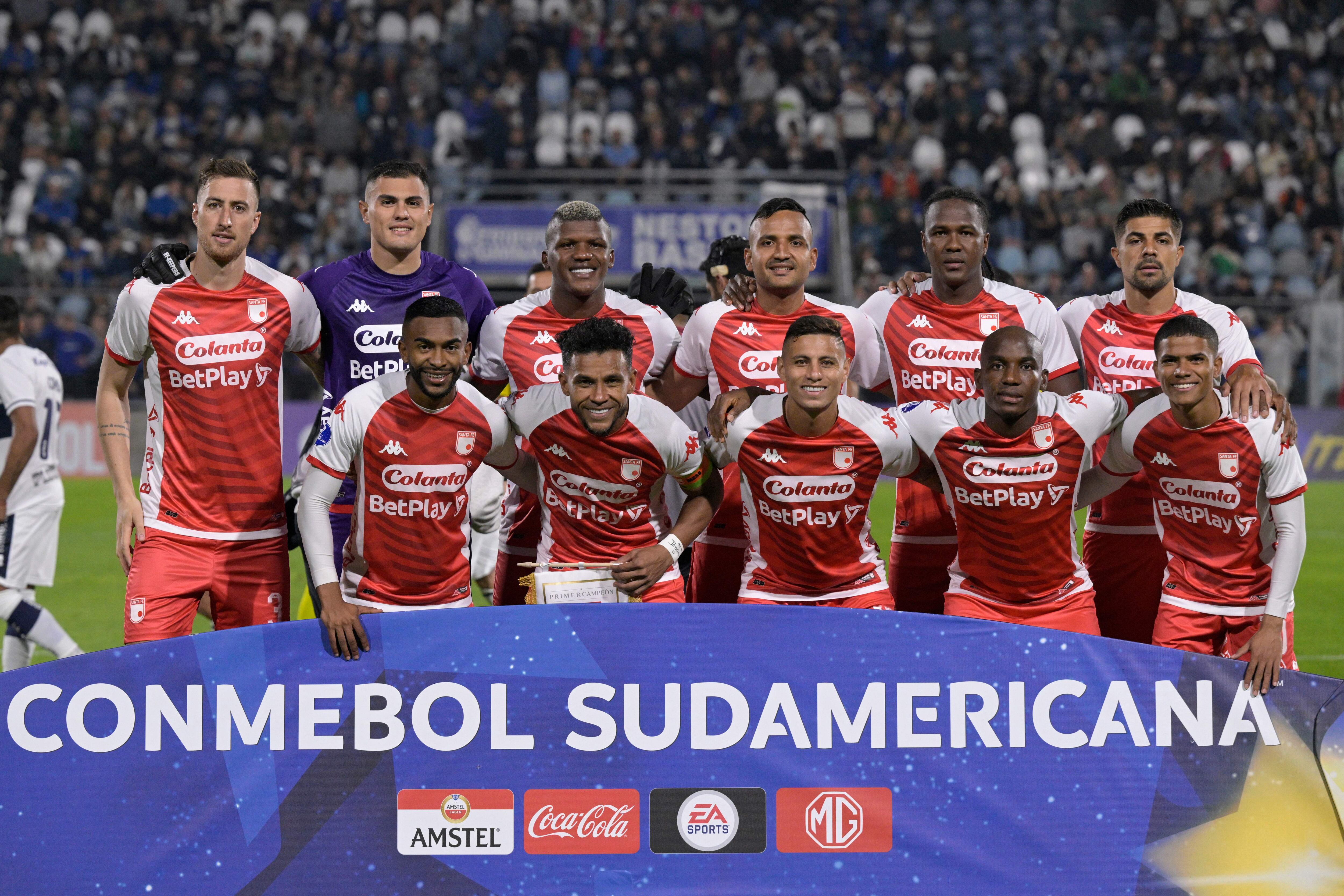 Independiente Santa Fe  (Photo by JUAN MABROMATA / AFP) (Photo by JUAN MABROMATA/AFP via Getty Images)