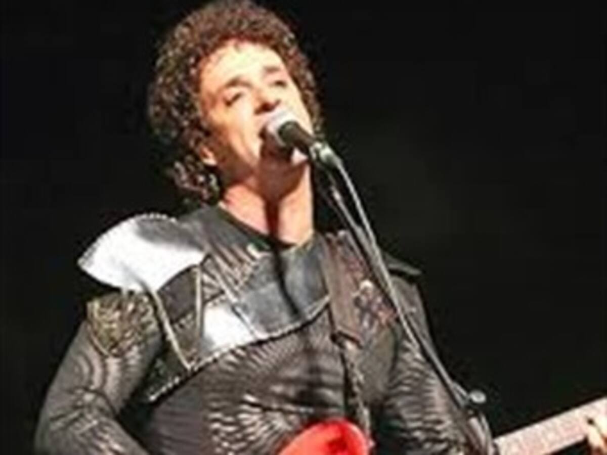 Gustavo Cerati muestra 'pequeños, lentos y firmes avances', según su familia