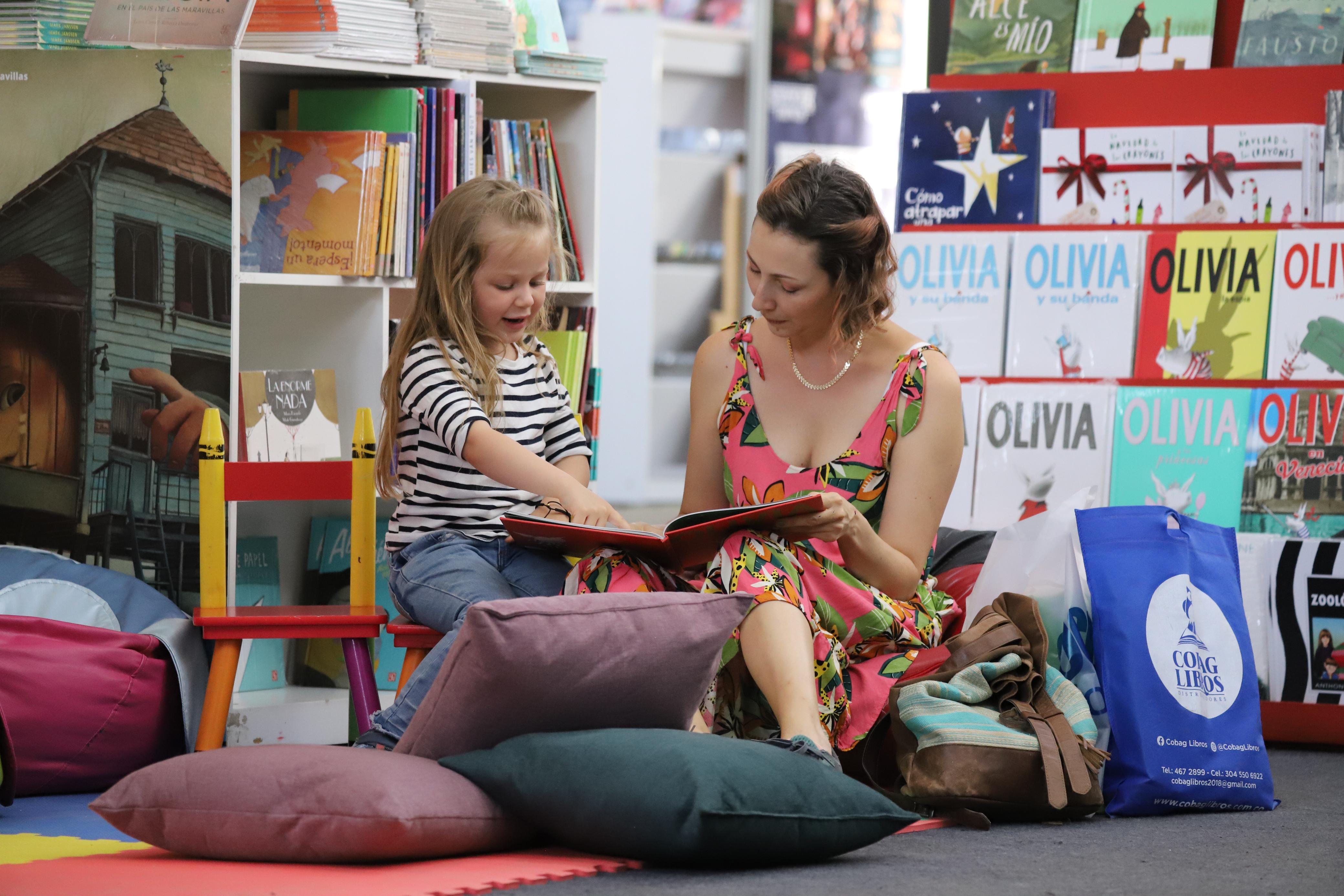 Concurso Nacional de Cuento “Historias que Florecen”. Foto: Fundación EPM.