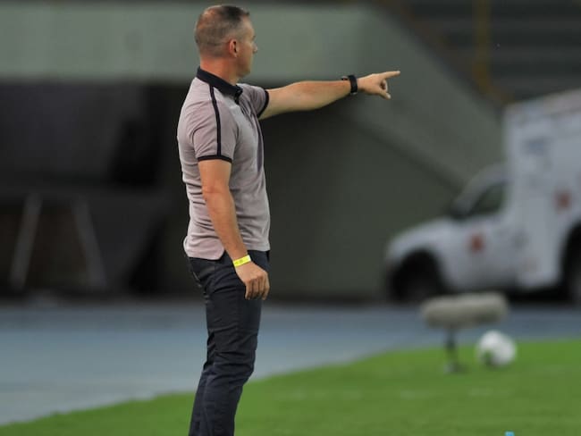 Jorge Artigas:"A pesar de los problemas, me voy orgulloso de los jugadores"