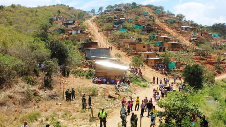 Invasores del sector El Tesoro en Armenia reclaman mesa de diálogo con la alcaldía