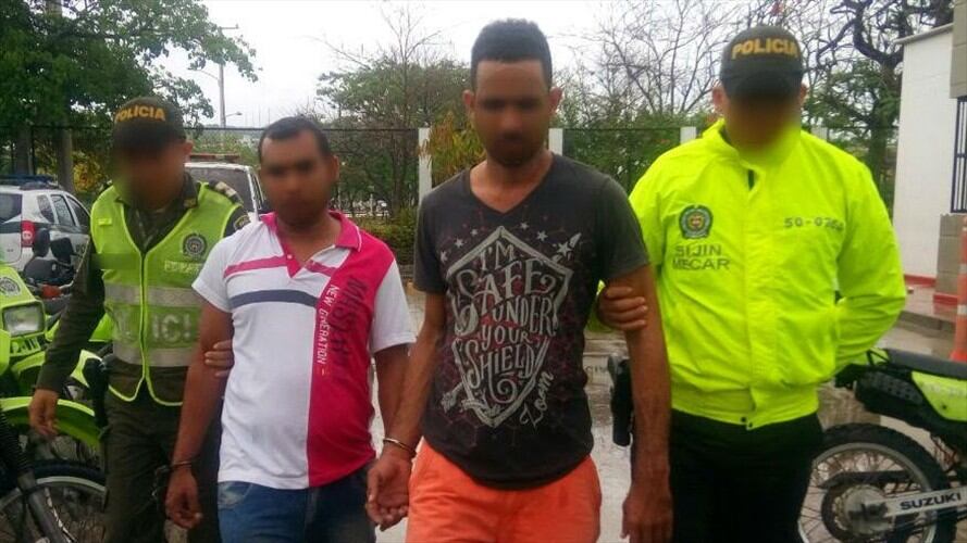 Los capturados identificados como alias el Gringo y el “Chino”. Foto: Policía Nacional.