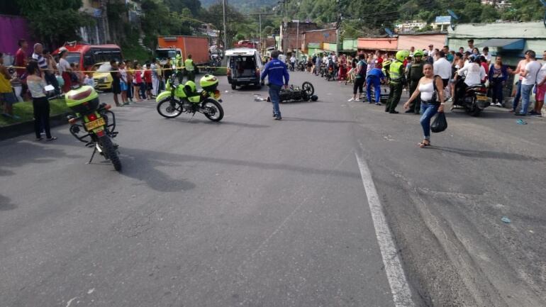 Las autoridades de tránsito adelantan la investigación. 