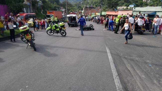 Las autoridades de tránsito adelantan la investigación.