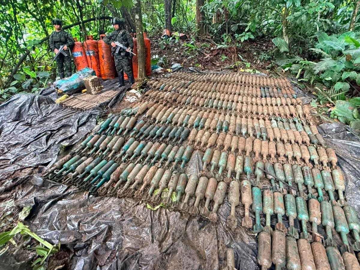Desmantelan depósito ilegal de explosivos en Tumaco