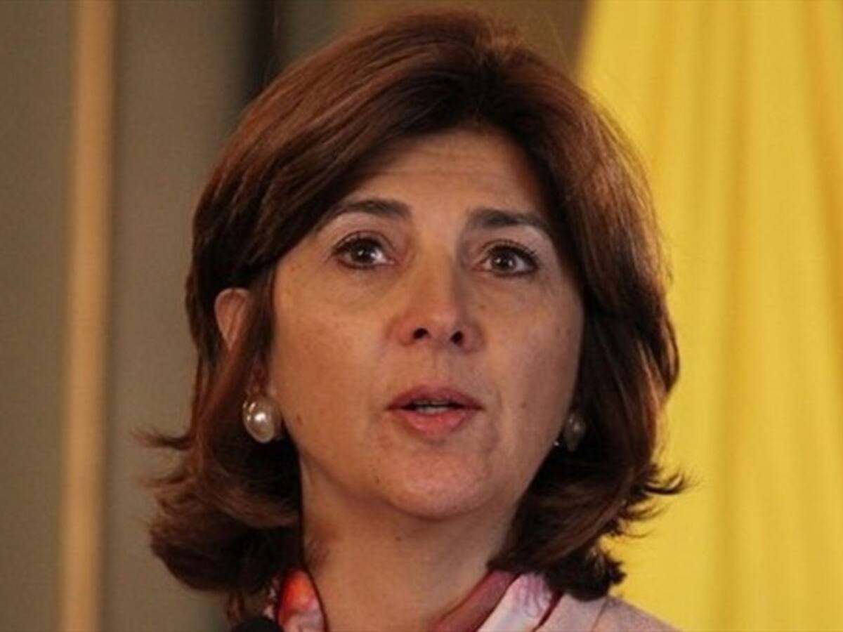 No habrá corrupción o malos manejos en los fondos para la paz: Canciller