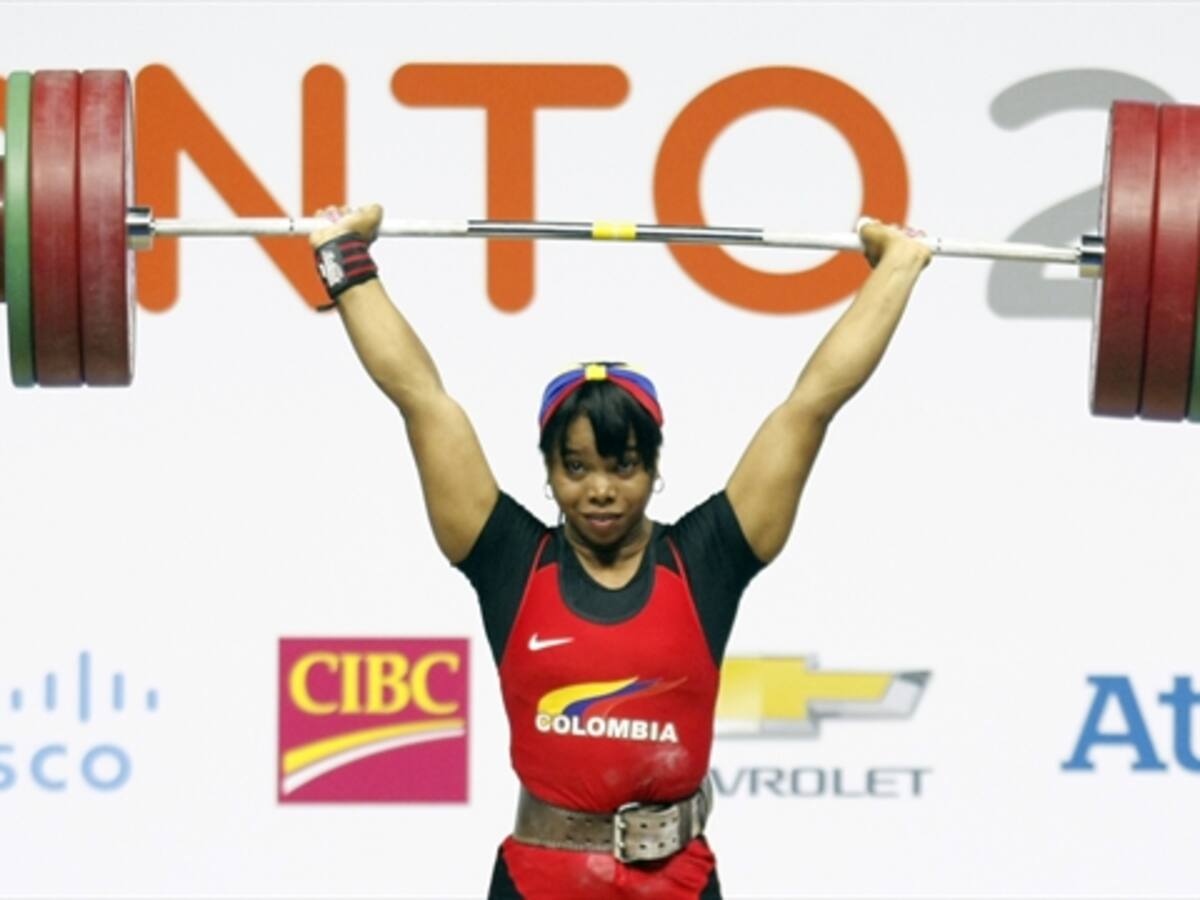 Leidy Solís conquista medalla de oro en el levantamiento de pesas
