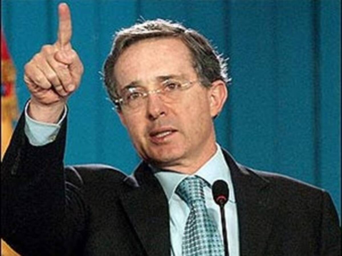 Ex presidente Uribe se estrena como conferencista en Oxford