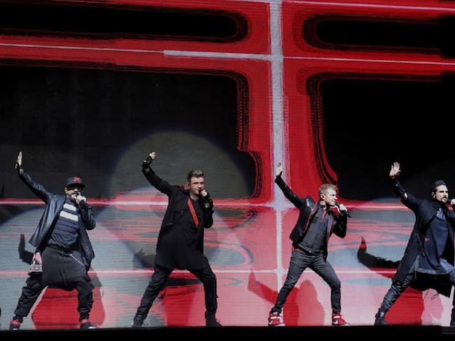 Los Backstreet Boys no pasan de moda y brillan en su show en Bogotá