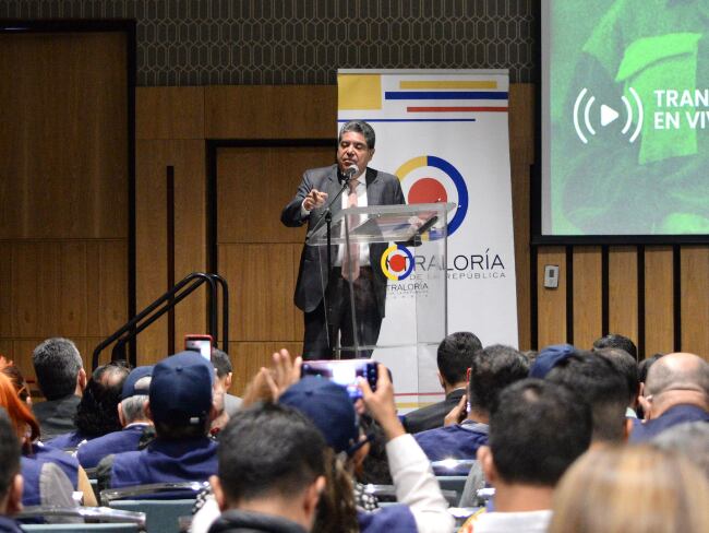 El Contralor de la República, Carlos Hernán Rodríguez Becerra en el Segundo Encuentro de Veedores y Actores Sociales. ( 2024 )