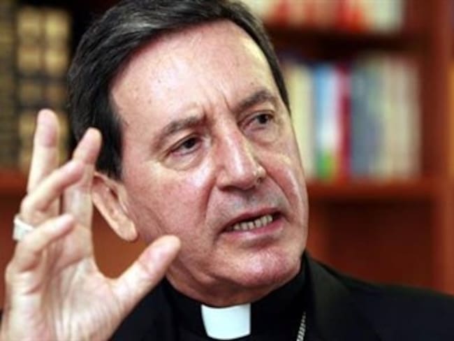 Iglesia Católica considera apresurado pedir cambio de ministro de Defensa