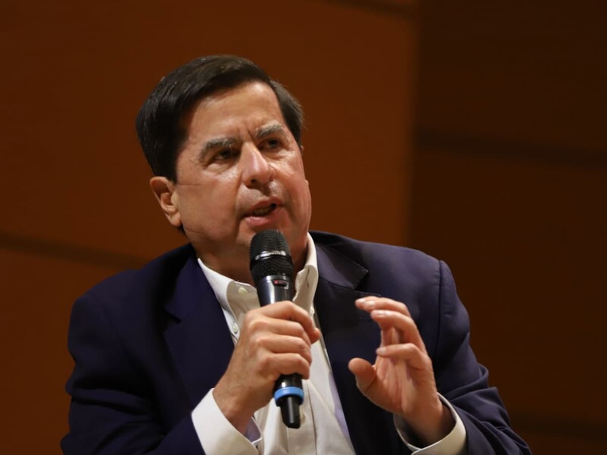 “Es equivocado y absurdo”: Juan Fernando Cristo a Leyva sobre propuesta de Constituyente