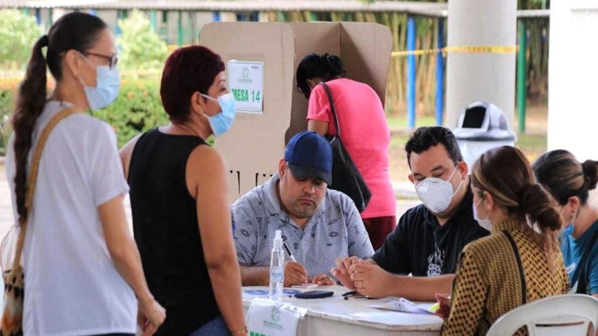 Políticos de Córdoba anuncian que votarán por Rodolfo Hernández en la segunda vuelta
