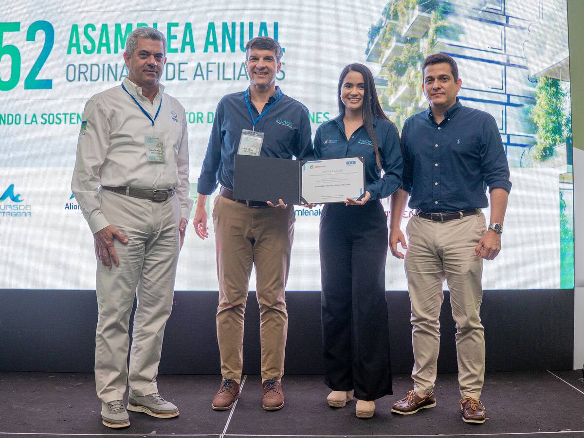 Surtigas recibió premio de responsabilidad social en asamblea de Camacol