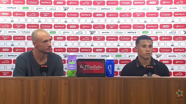 David Gonzalez y su molestia tras empatar contra Llaneros / Composición Caracol Radio