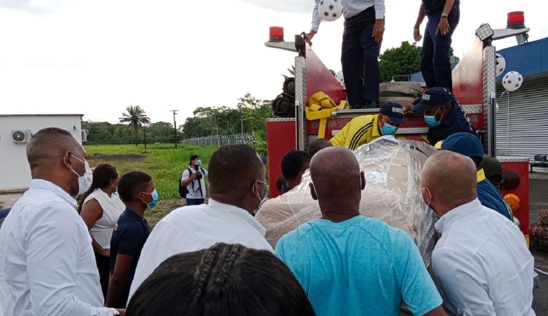 El cuerpo de Fredy Rincón permanecerá hasta mañana viernes en el coliseo Roberto Lozano Batalla, en Buenaventura.
