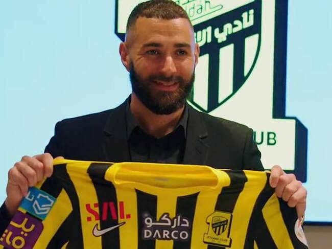 Karim Benzeman fue anunciado como nuevo jugador del Al Ittiha / Foto:@ittihad
