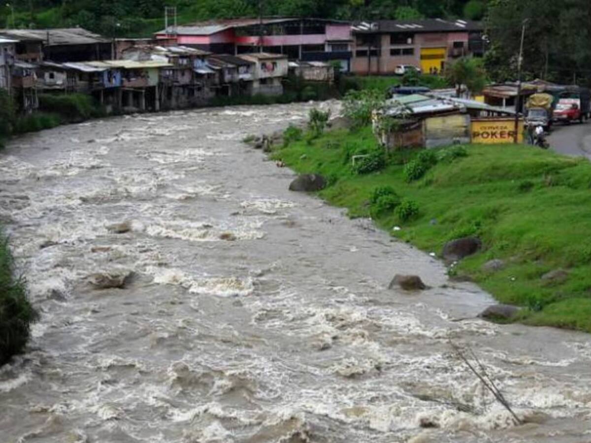 45% de incremento en caudales de ríos en el Quindío debido a las lluvias